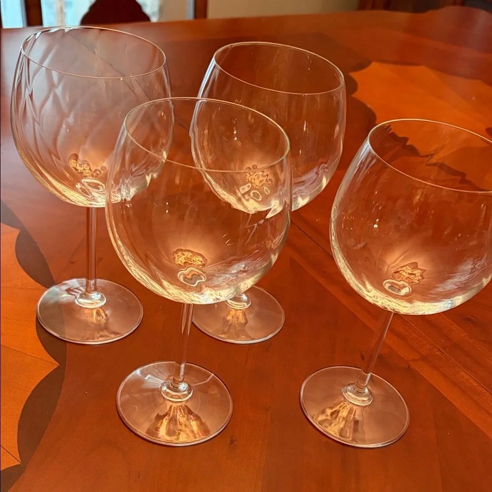 Clear Crystal Wine Glasses - Set of 4